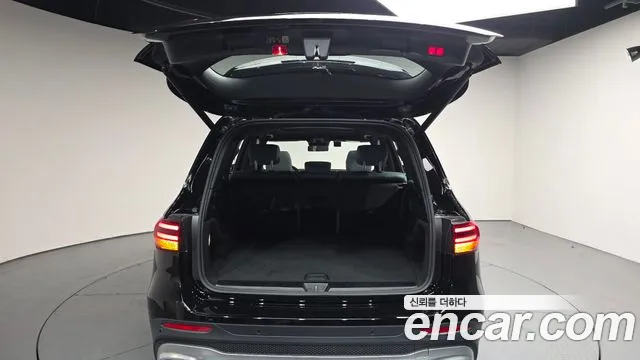 Mercedes-Benz GLB-Class — Фото автомобиля 25