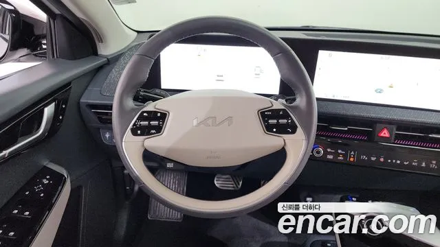 Kia EV6 — Фото автомобиля 13