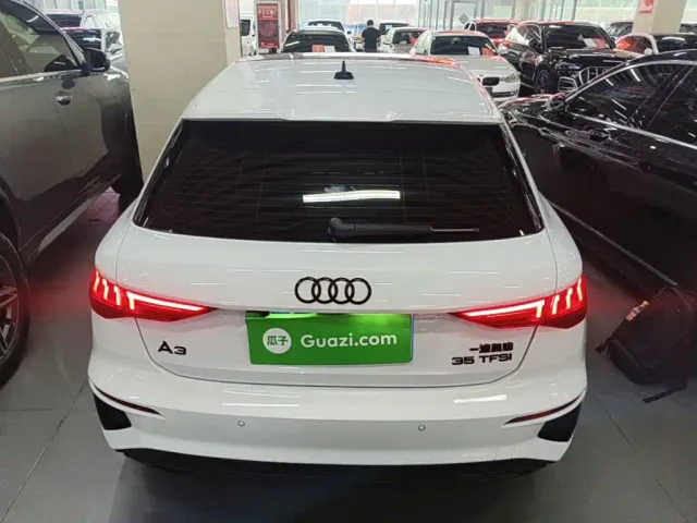 Audi A3 — Фото автомобиля 5