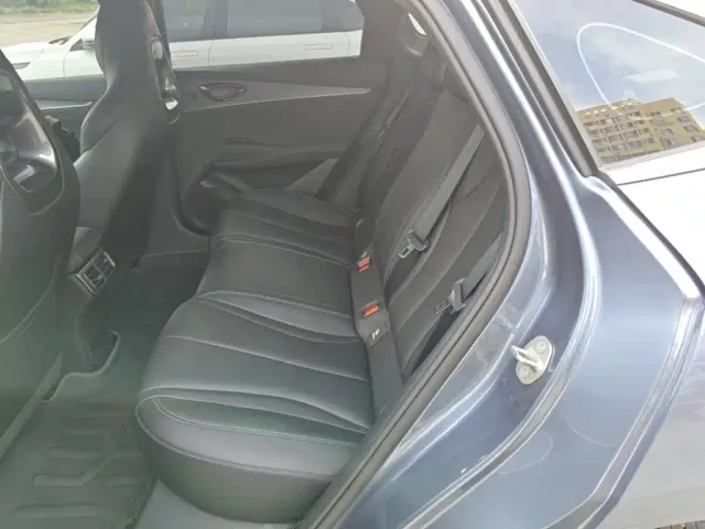 BYD Seal 06 — Фото автомобиля 16