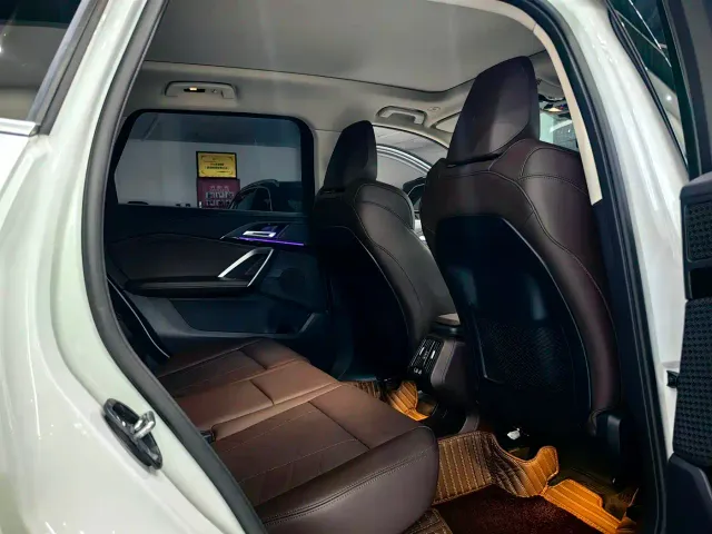 BMW X1 — Фото автомобиля 8