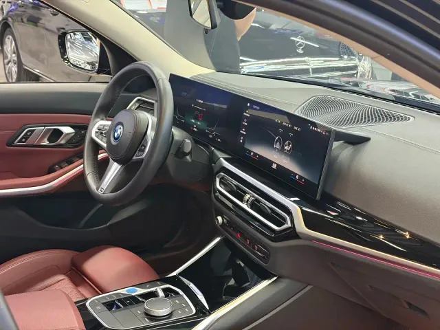 BMW i3 — Фото автомобиля 6
