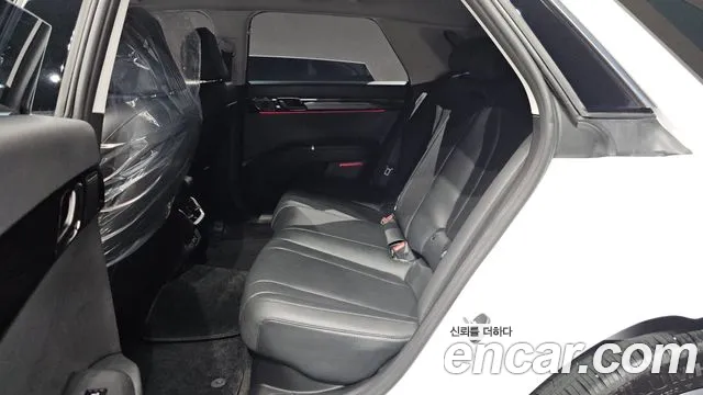 Hyundai Grandeur GN7 — Фото автомобиля 16