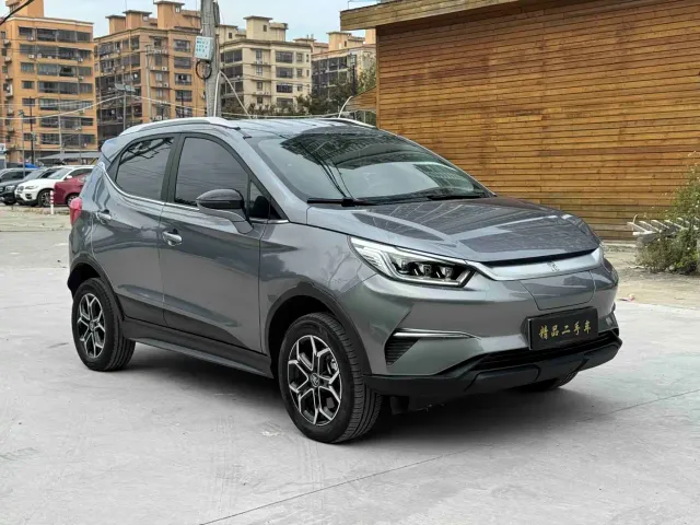 BYD Yuan Pro — Фото автомобиля 3