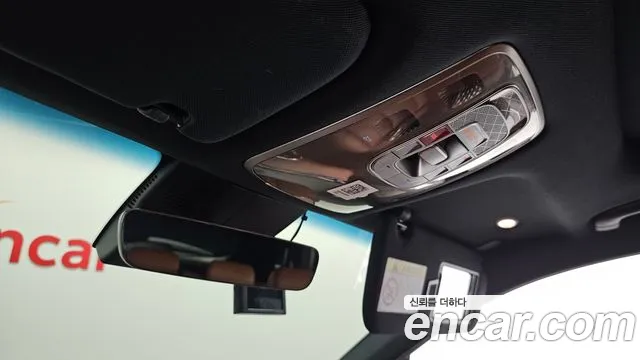 Genesis GV70 2.5T Бензин AWD — Фото автомобиля 17