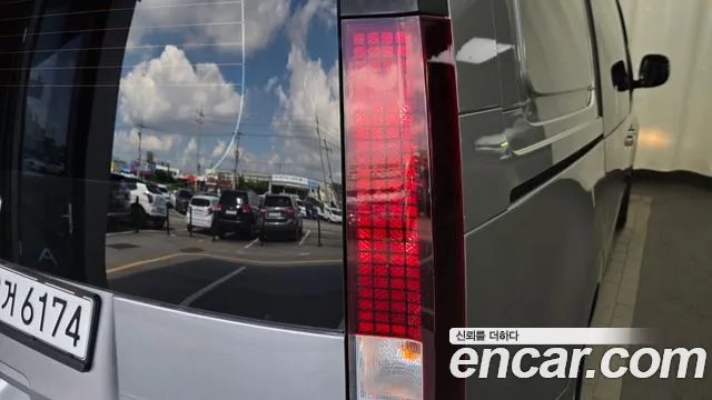 Hyundai Staria Staria Карго 5 мест — Фото автомобиля 7