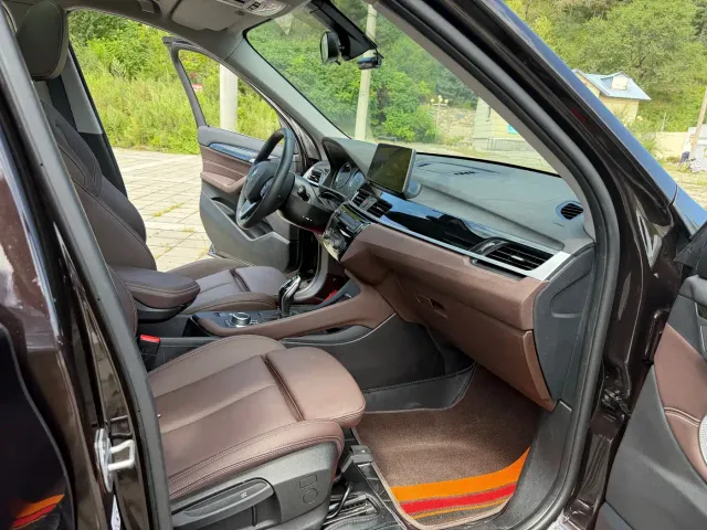 BMW X1 — Фото автомобиля 11