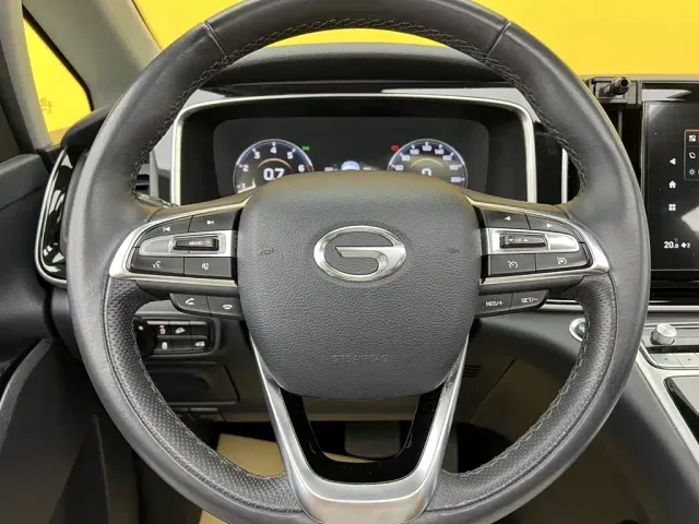 GAC Trumpchi M8 — Фото автомобиля 12