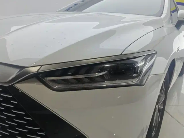 BYD Qin PLUS — Фото автомобиля 5