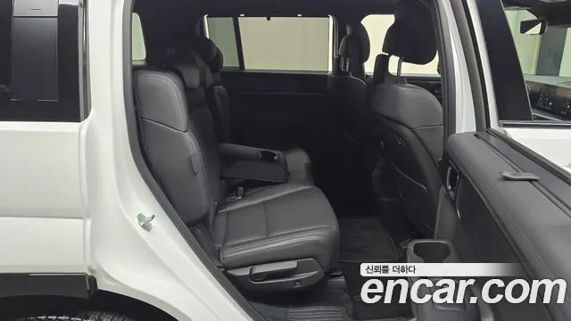Hyundai Santa Fe MX5 — Фото автомобиля 17