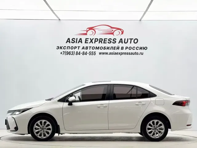 Toyota Corolla — Фото автомобиля 7