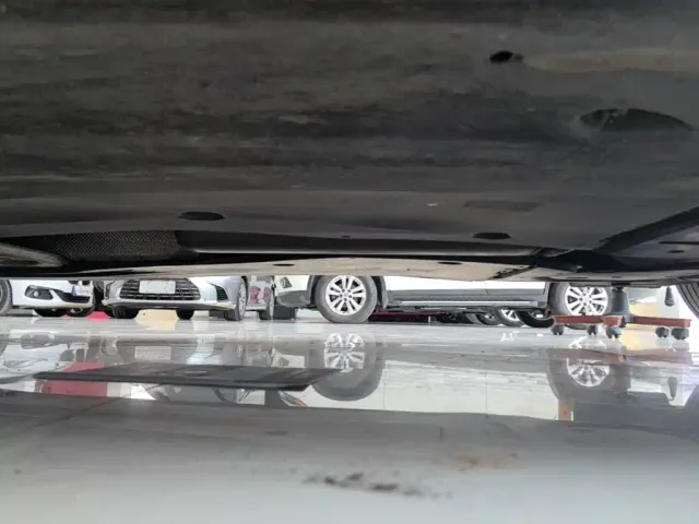 Volkswagen Passat — Фото автомобиля 21
