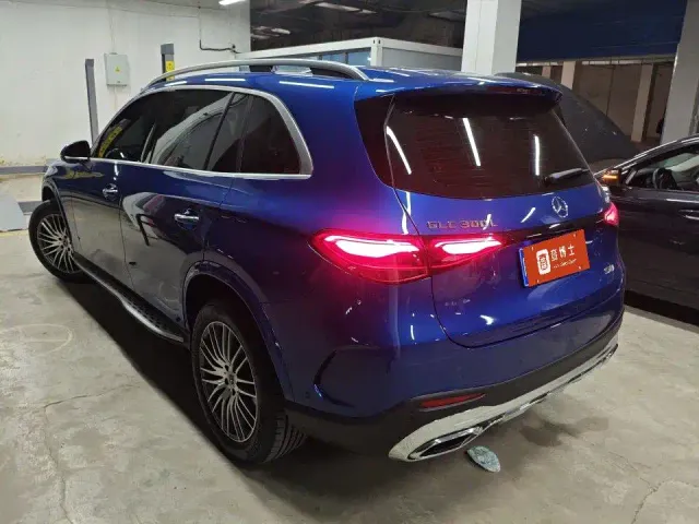 Mercedes-Benz Mercedes-Benz GLC 2024 GLC 300 L 4MATIC Dynamic 5-seater — Фото автомобиля 3