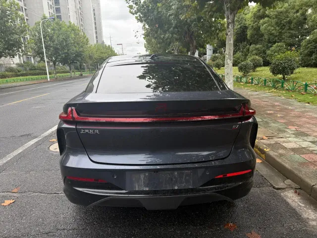 Roewe Feifan R7 — Фото автомобиля 8
