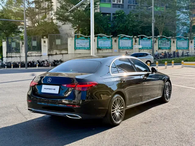 Mercedes-Benz C-Class — Фото автомобиля 5