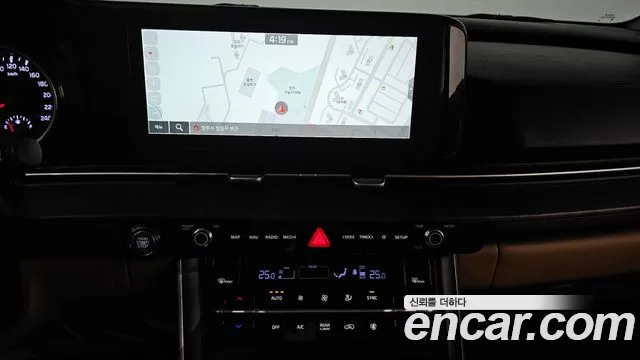 Kia Canival Carnival 4 поколение Дизель 9 мест Prestige — Фото автомобиля 16