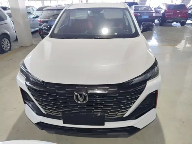 Changan CS55 Plus — Фото автомобиля 2