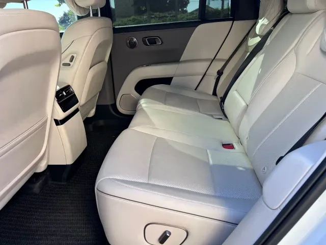 Li Auto i6 — Фото автомобиля 9