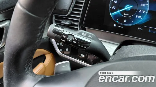 Kia Sportage Sportage 5-е поколение Бензин 1.6 турбо 2WD — Фото автомобиля 30