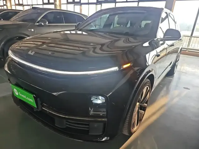 Фотография автомобиля — Li Auto L7