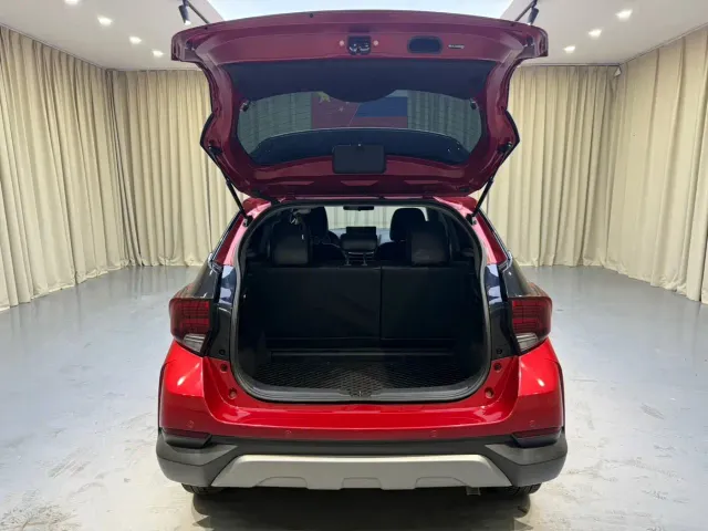 Toyota YARiS L Zhi Xuan — Фото автомобиля 8