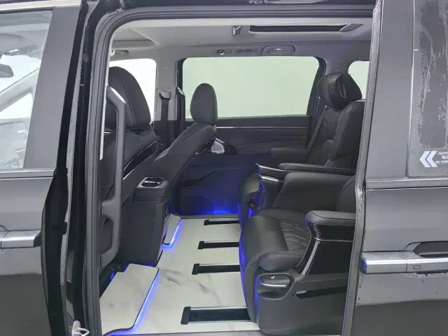GAC Trumpchi M8 — Фото автомобиля 15