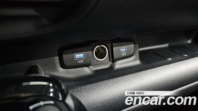 Hyundai Casper Casper Electric Premium — Фото автомобиля 27