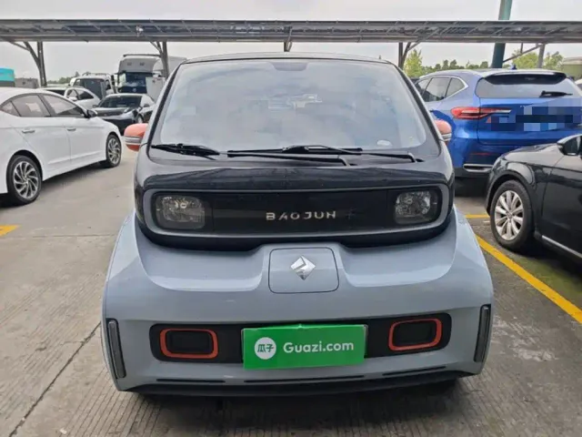 Baojun KiWi EV — Фото автомобиля 2