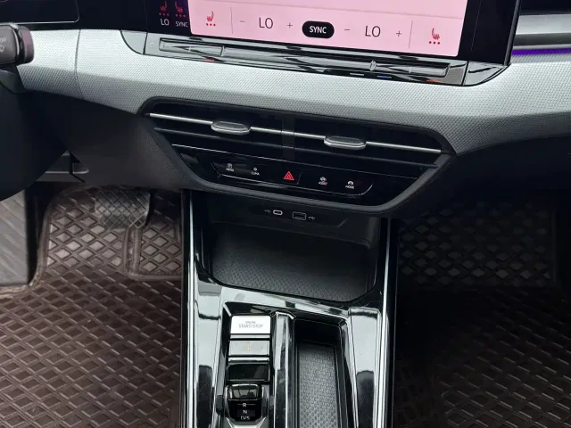 Volkswagen Lamando — Фото автомобиля 15