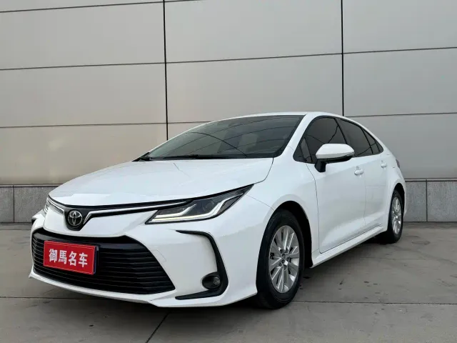 Фотография автомобиля — Toyota Corolla