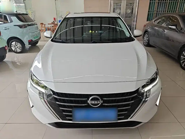 Nissan Sylphy — Фото автомобиля 2