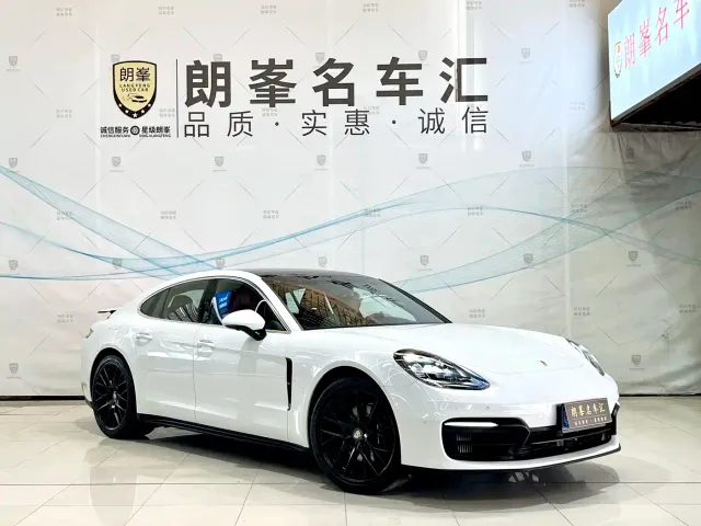 Porsche Panamera — Фото автомобиля 3