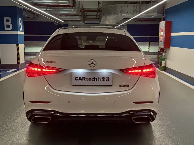 Mercedes-Benz C-Class — Фото автомобиля 5