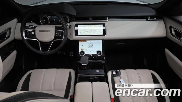 Land Rover Range Rover Velar Range Rover Velar 2.0 P250 R-Dynamic SE — Фото автомобиля 3