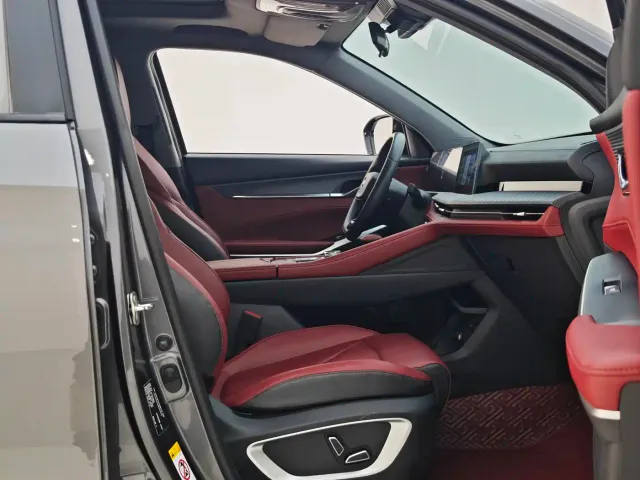 Changan CS75 Plus — Фото автомобиля 10