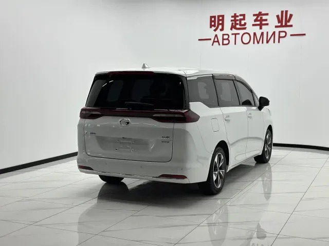 GAC Trumpchi M6 — Фото автомобиля 9
