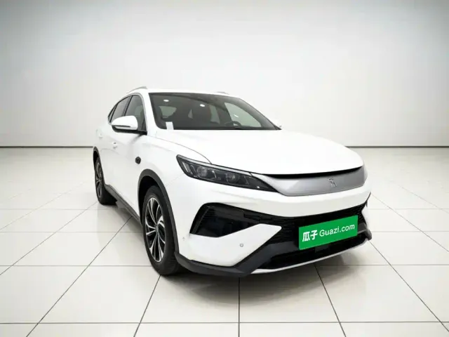 BYD Song Pro — Фото автомобиля 3