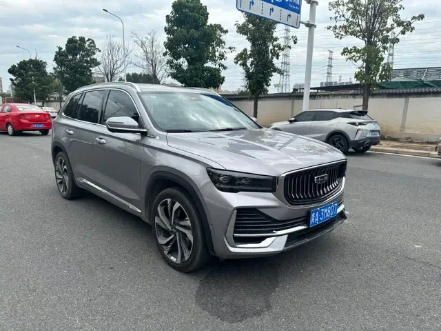 Geely Xingyue L — Фото автомобиля 3