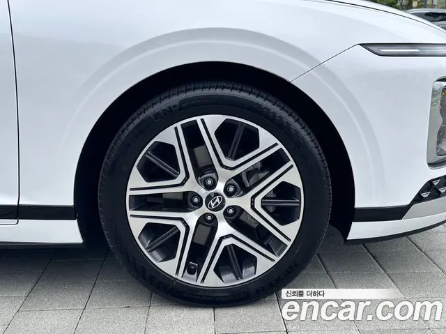 Hyundai Grandeur Grandeur (GN7) 2.5 Бензин 2WD — Фото автомобиля 7