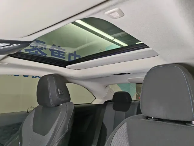 BMW 2 Series — Фото автомобиля 4