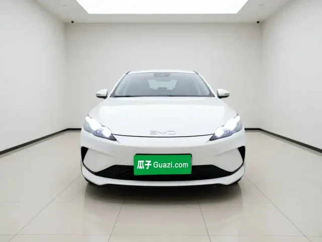 BYD Seal 05 DM-i — Фото автомобиля 2
