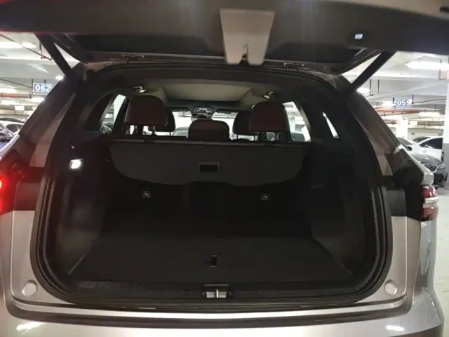 Geely Xingyue L — Фото автомобиля 18