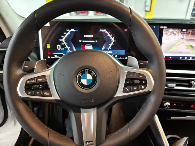 BMW 3 Series — Фото автомобиля 12