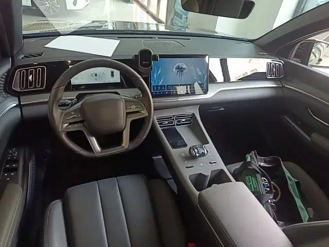 BYD Song Pro — Фото автомобиля 9