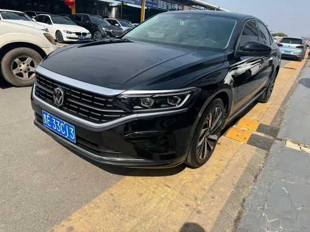 Фотография автомобиля — Volkswagen Passat