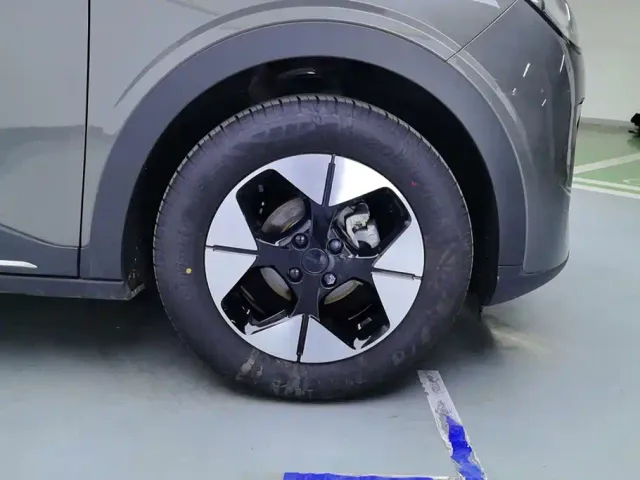 Geely Starry Wish — Фото автомобиля 6
