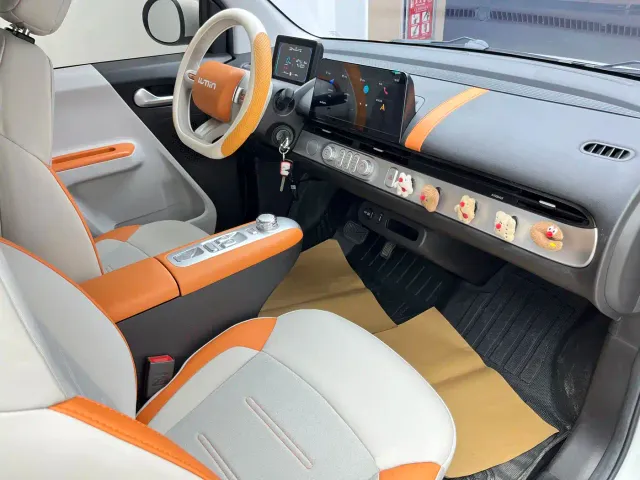 Changan Lumin — Фото автомобиля 12