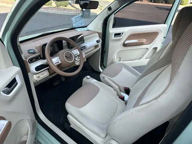 Wuling Hongguang Mini EV — Фото автомобиля 14