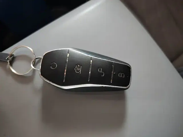 BYD Seal — Фото автомобиля 8
