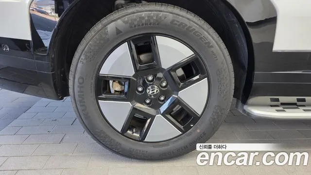Hyundai Santa Fe MX5 — Фото автомобиля 5